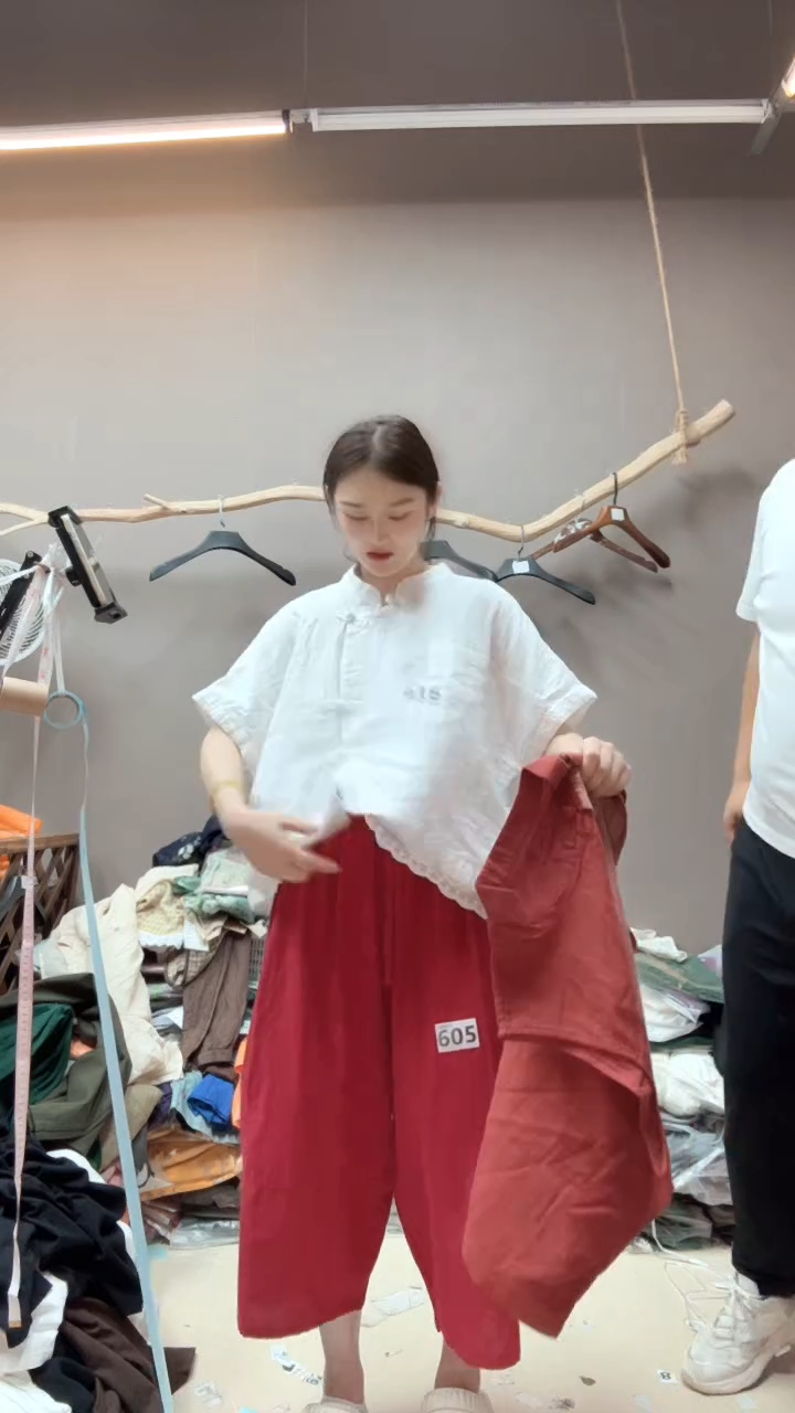 小睿麻衣服饰616