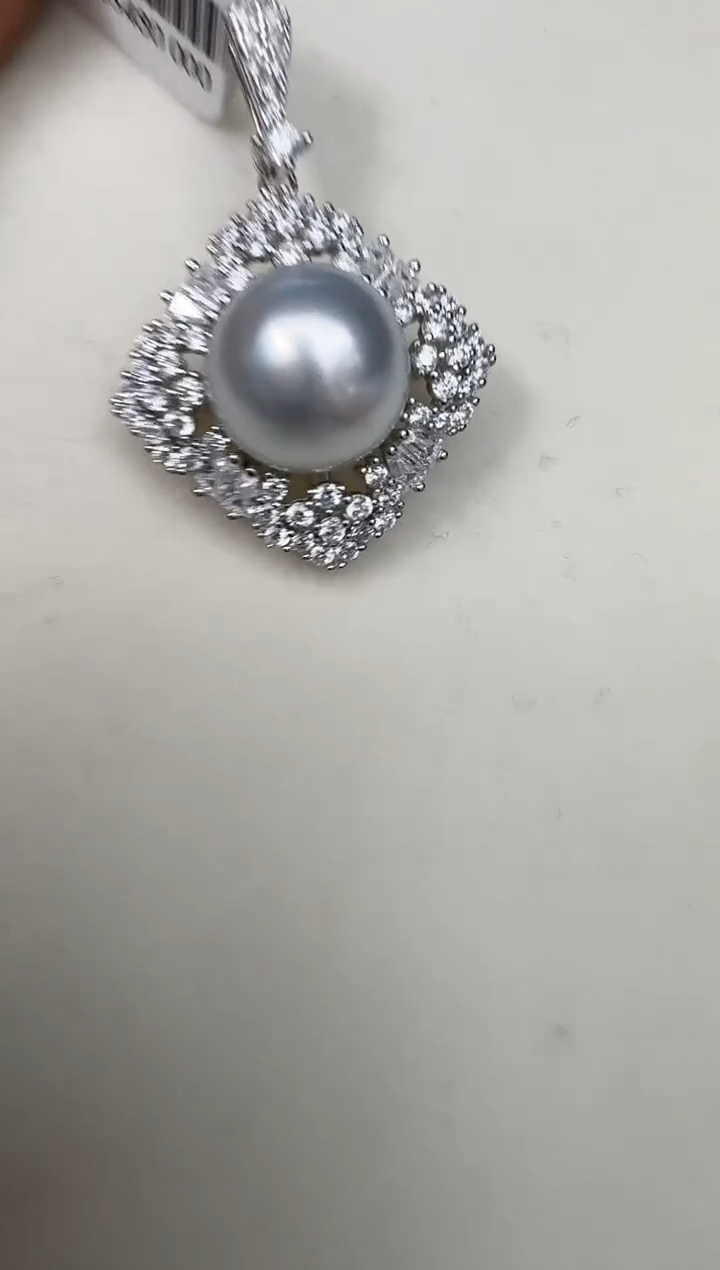颈饰银S925镶嵌海水珍珠吊坠