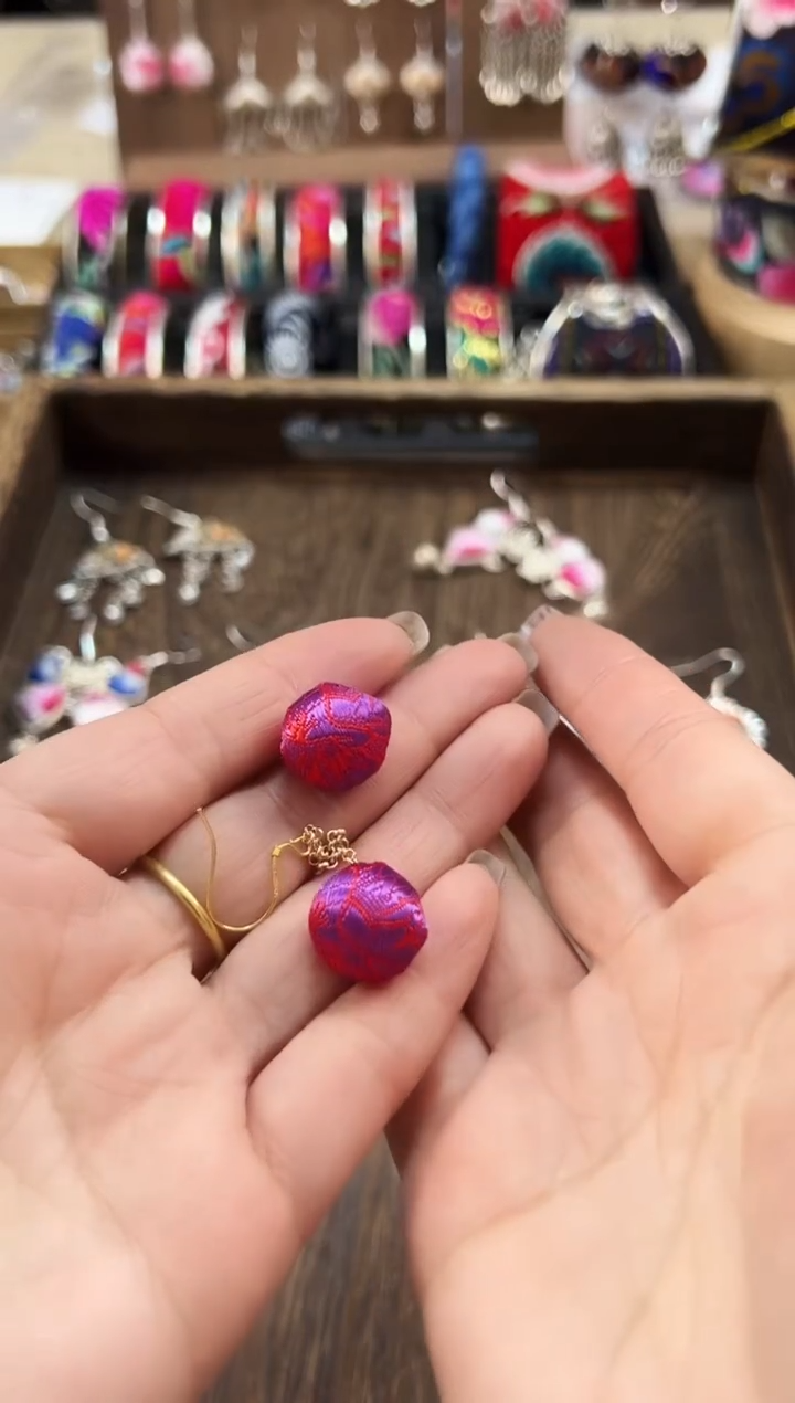 【闪购商品】织绣民族风老绣饰品340