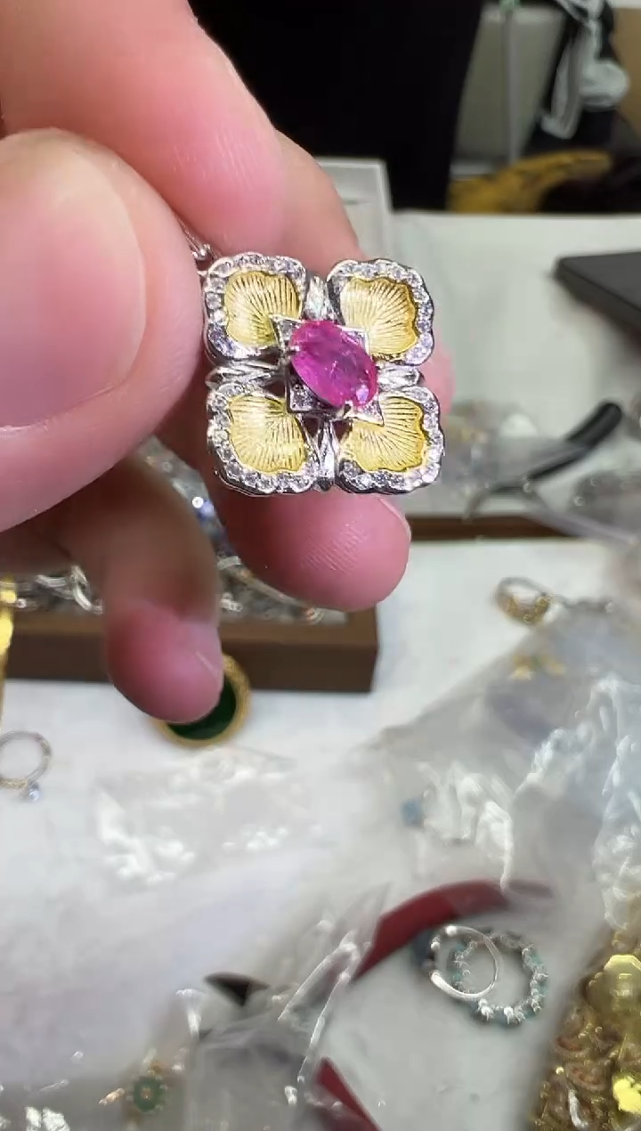 吊坠(不含链)银S925镶嵌红宝石1230m100多样性发其一