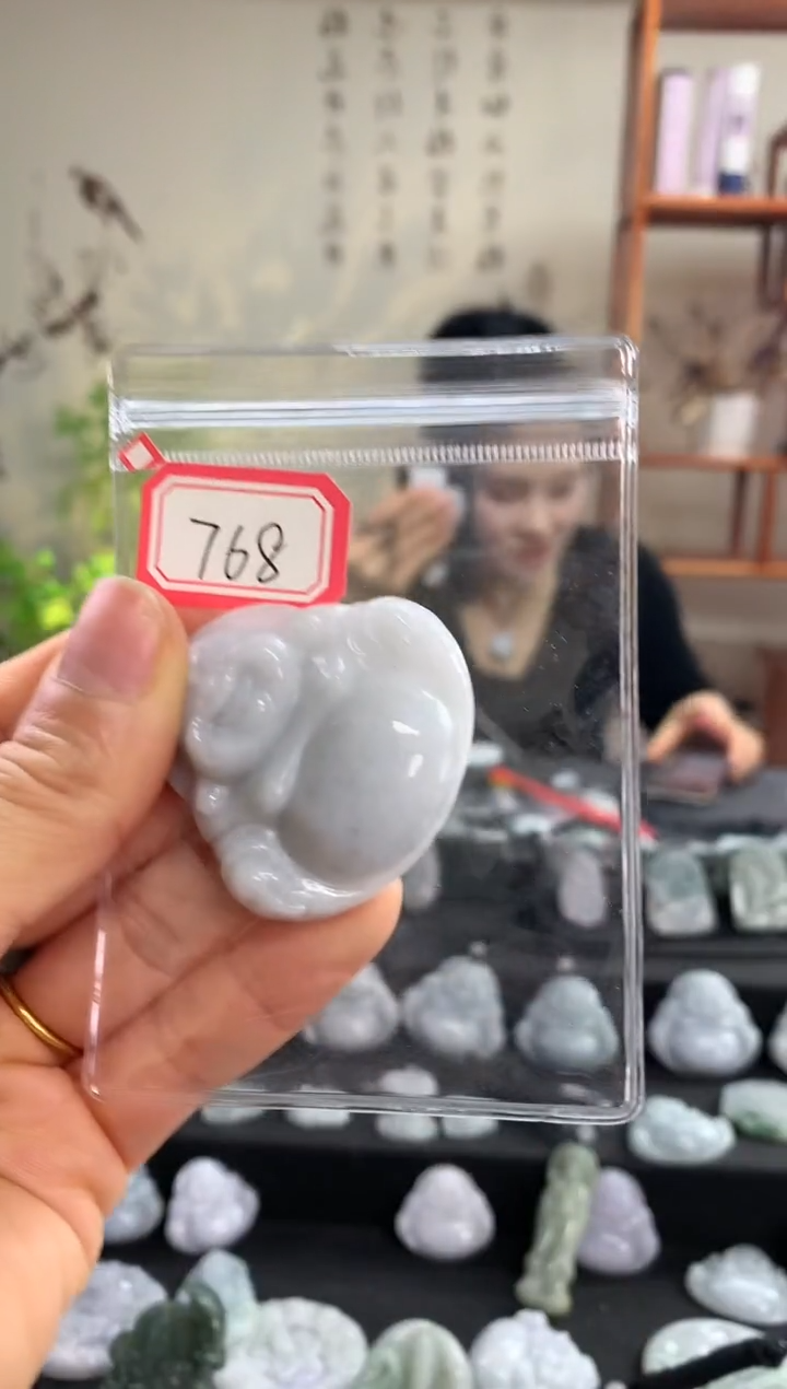 【闪购商品】翡翠颈饰未镶嵌佛公 768