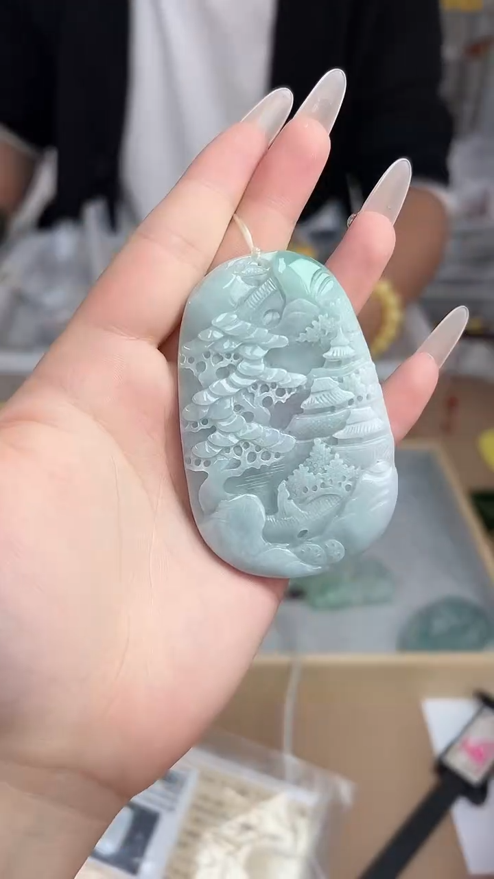 【闪购商品】翡翠颈饰未镶嵌吊坠