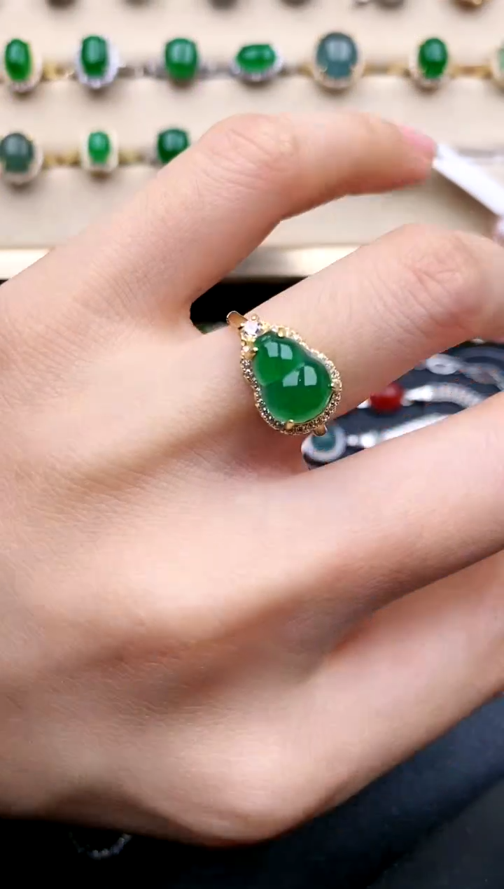 【闪购商品】翡翠戒指银S925镶嵌....