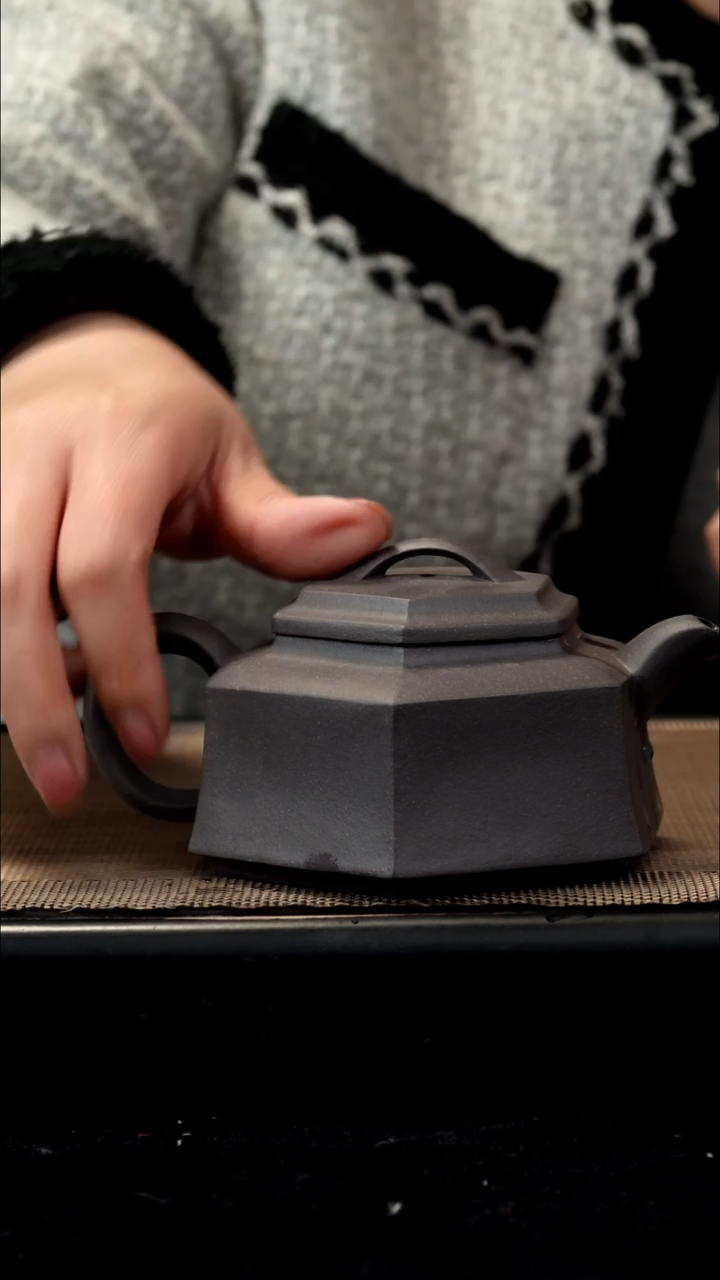 紫砂茶盏清灰六方井栏300CC微瑕