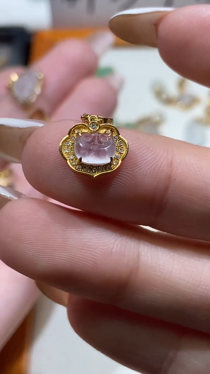 颈饰18K金镶嵌翡翠_****^11111111