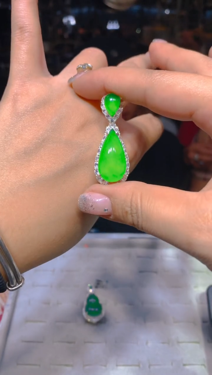 【闪购商品】定制翡翠未镶嵌64定制翡翠.多样性发货（发其一）