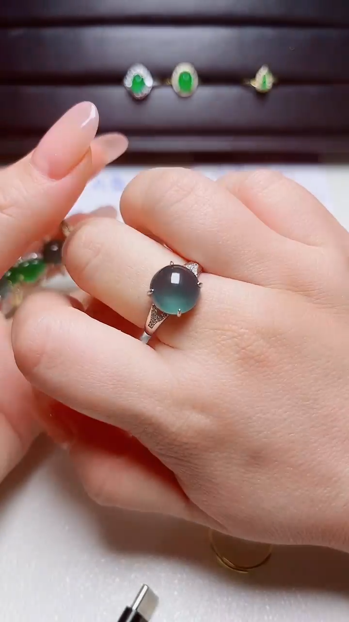 翡翠戒指银S925镶嵌天然翡翠s925银