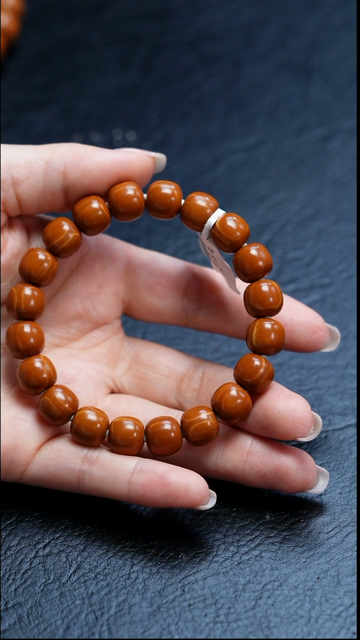 橄榄核吊坠浅*橄榄核