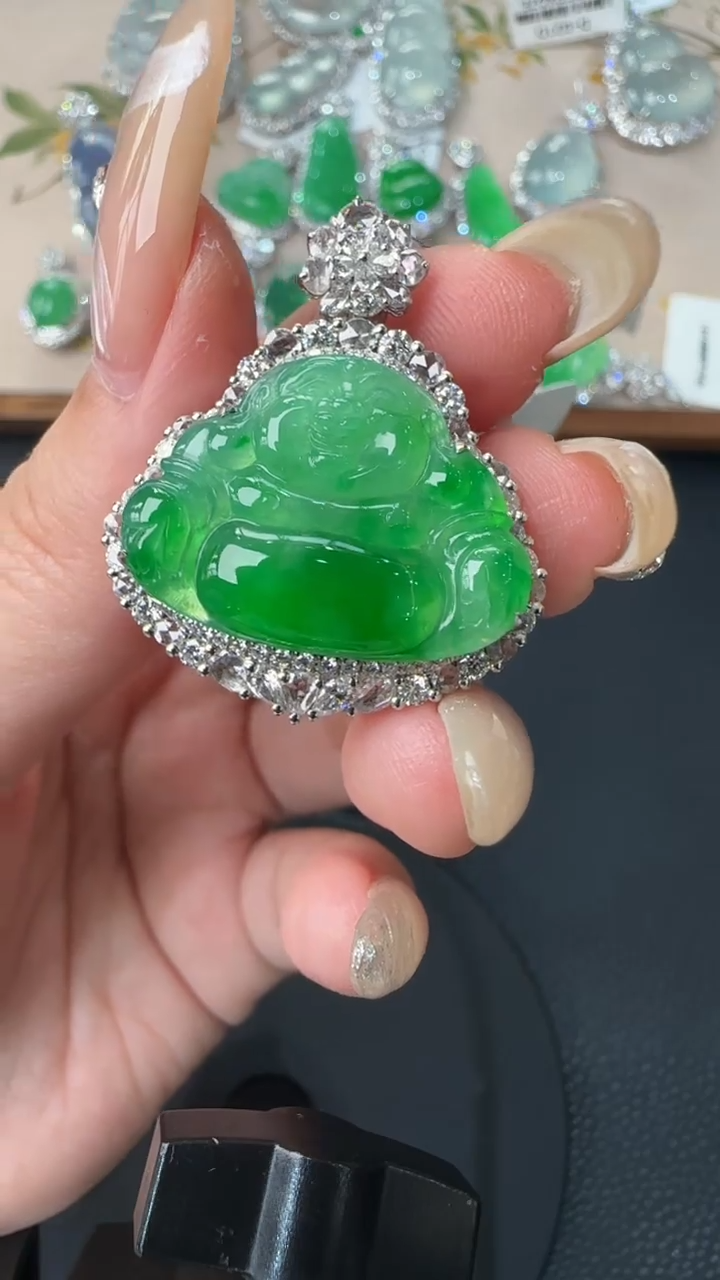 【闪购商品】翡翠吊坠(不含链)18K金镶嵌59