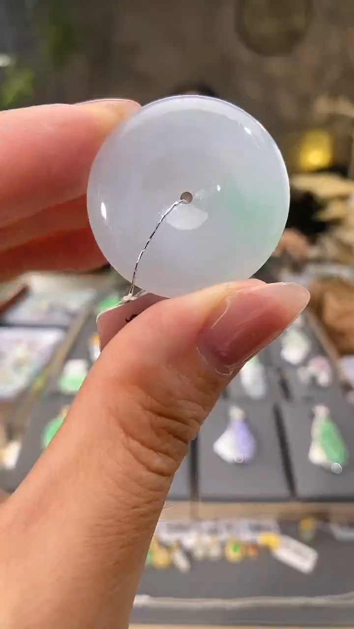 吊坠(不含链)未镶嵌翡翠平安扣