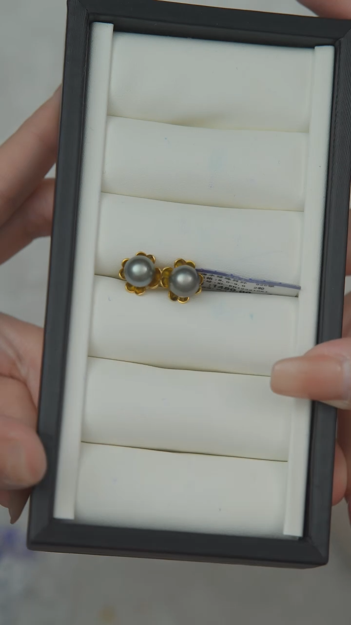 【闪购商品】海水珍珠耳饰银S925镶嵌8-9mm