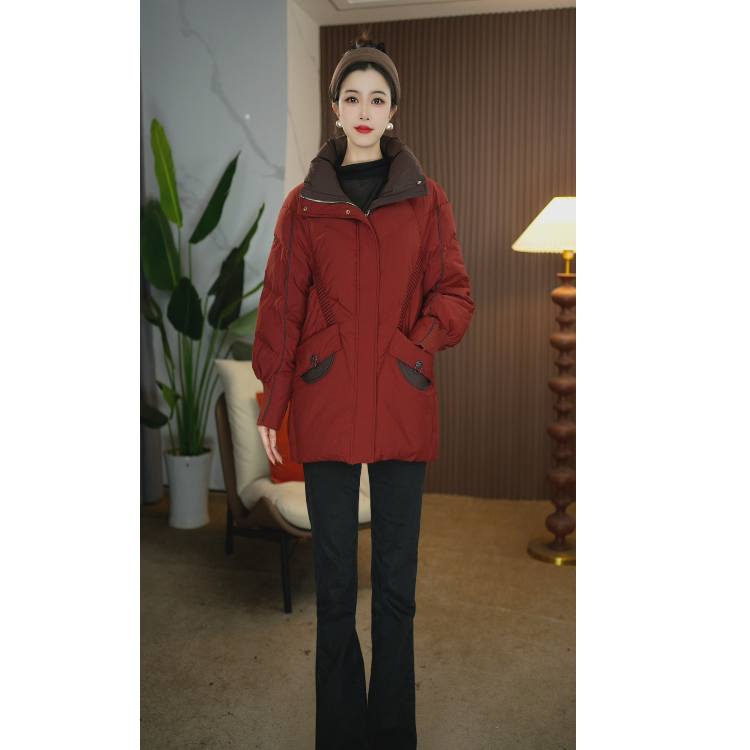 【奈娅定制】D396撞色休闲洋气时尚绒服女2025冬季新款白鸭绒羽绒服