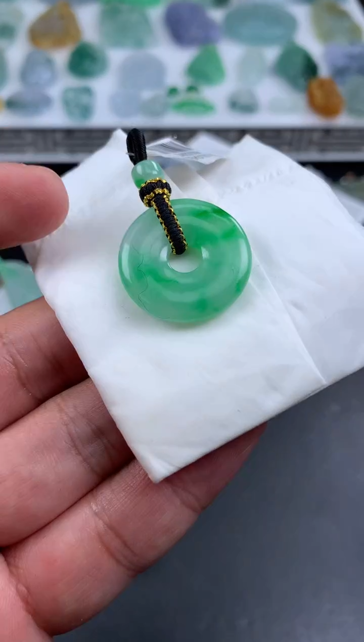 【闪购商品】定制翡翠未镶嵌翡翠