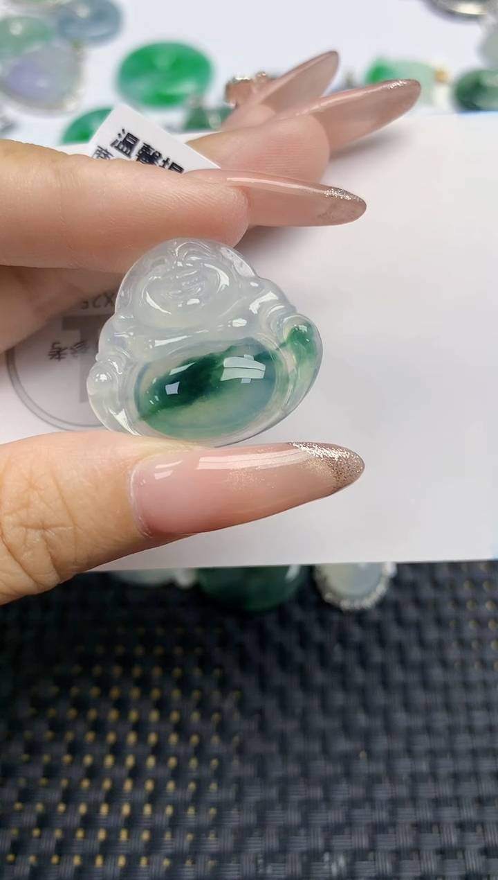 颈饰未镶嵌翡翠低**食天然缅甸A货翡翠百元以上9元证书费自理