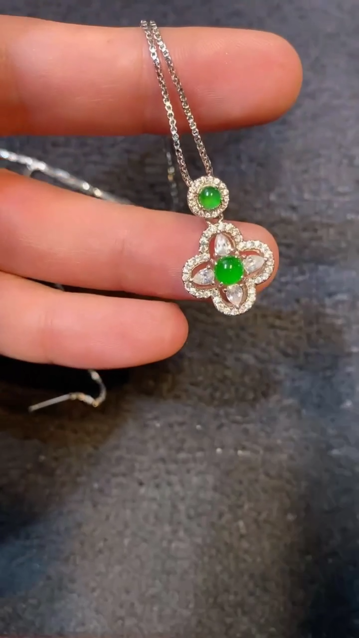 【闪购商品】翡翠颈饰未镶嵌翡翠吊坠