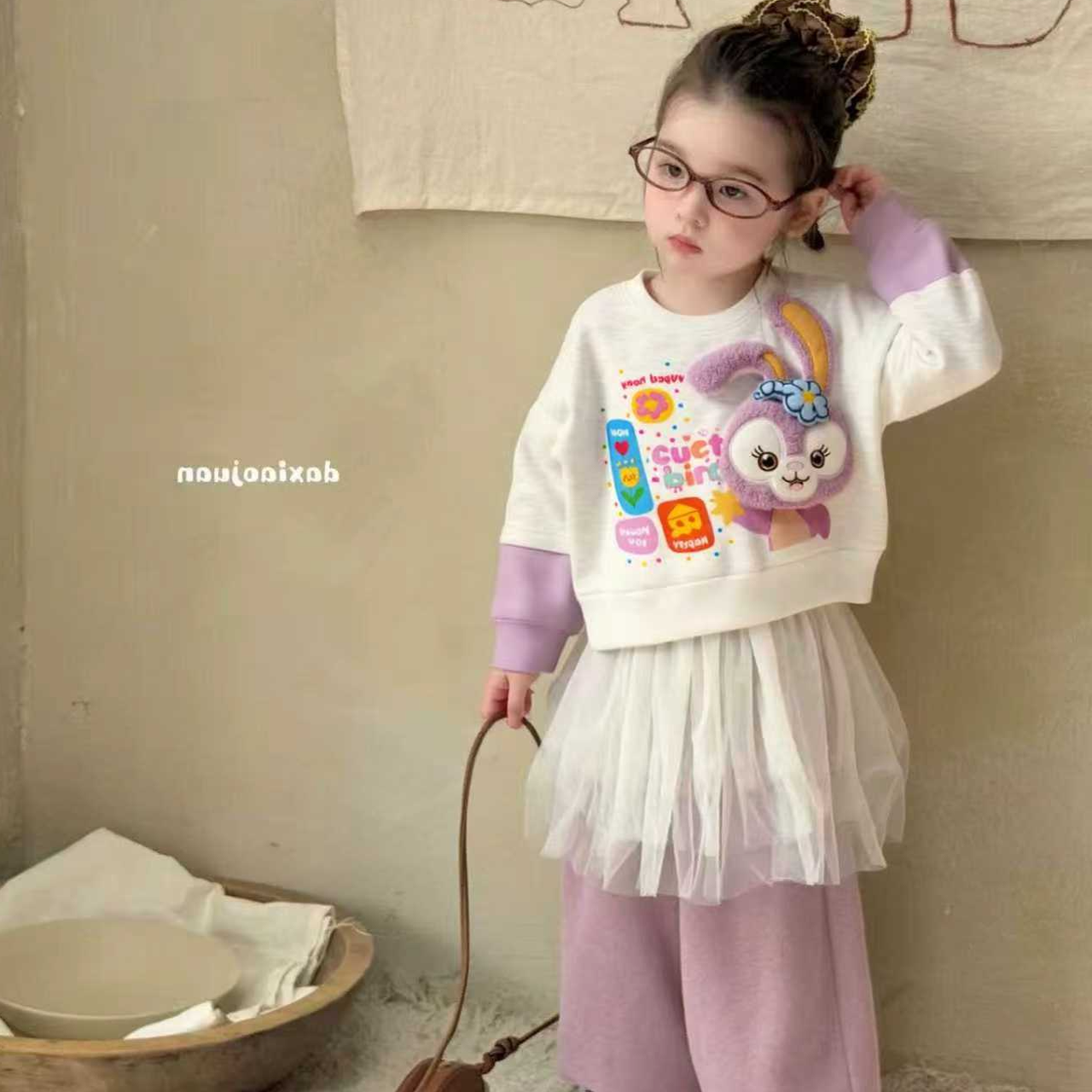 儿童秋冬季2025新款休闲风甜美女宝儿长袖T恤立体玩偶圆领卫衣