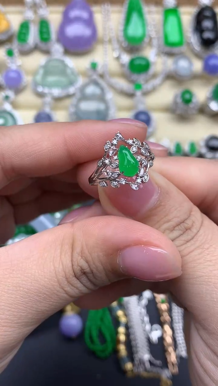 【闪购商品】翡翠戒指18K金镶嵌464-中国好珍宝