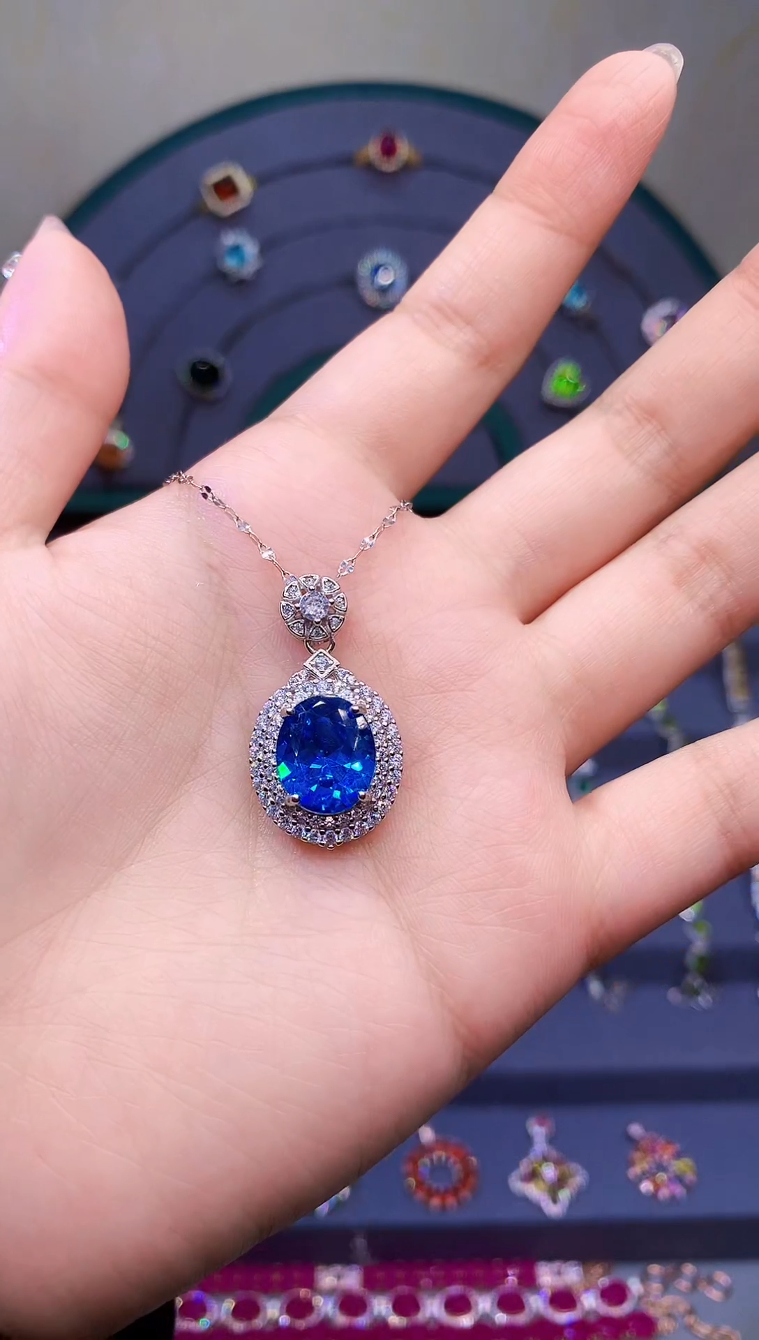 【闪购商品】托帕石颈饰银S925镶嵌52