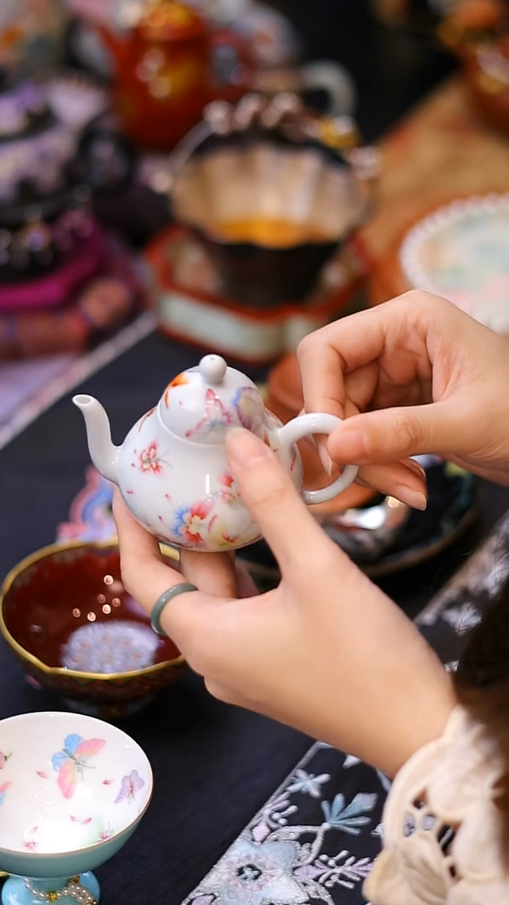 【闪购商品】摆件山怂阿卿直播间@@lx壶