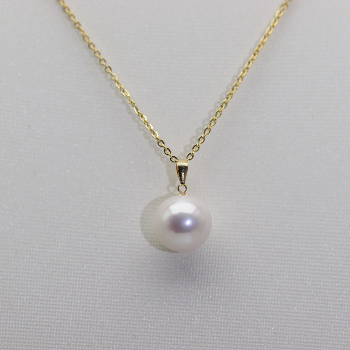 201  18K金瓜子扣白色珍珠吊坠