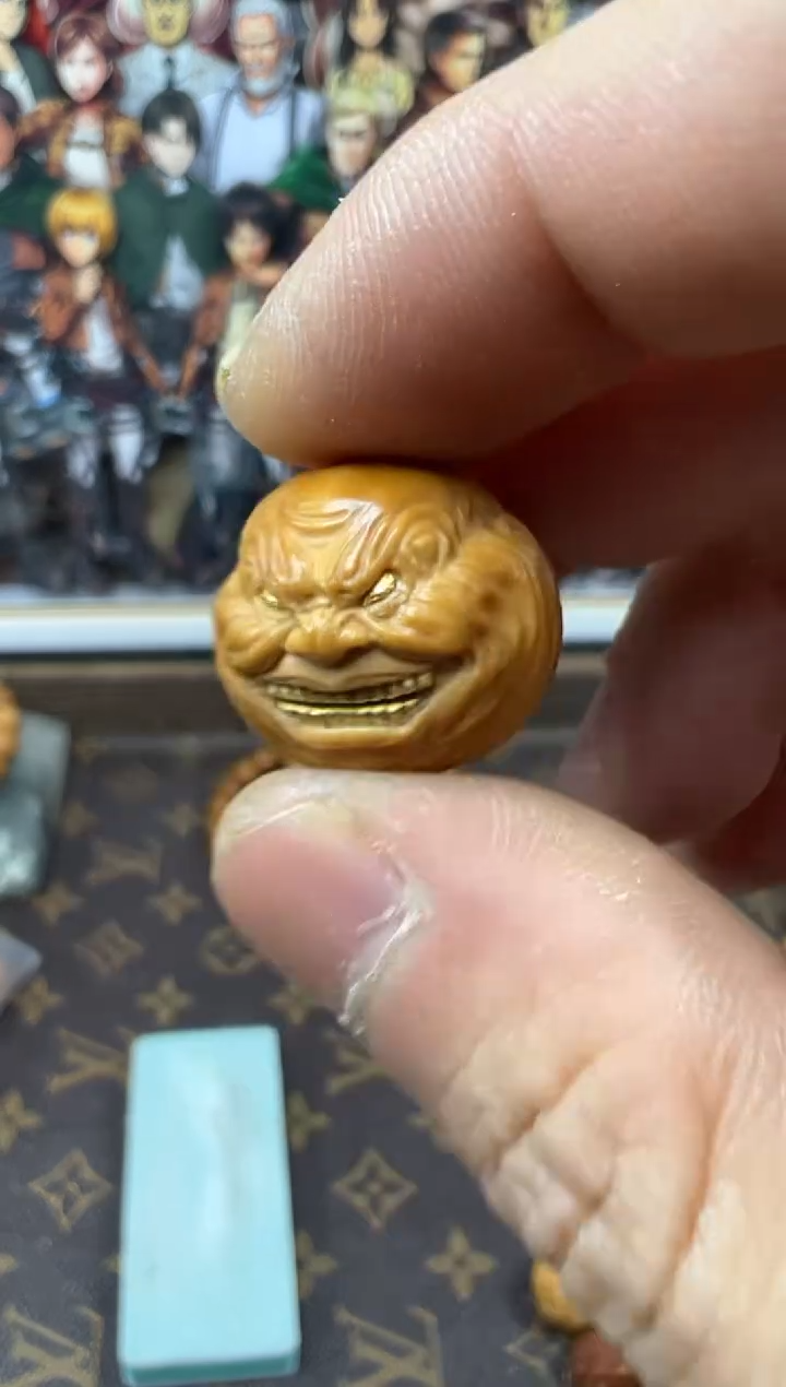 【闪购商品】猴头核桃吊坠大金牙 精修 重工