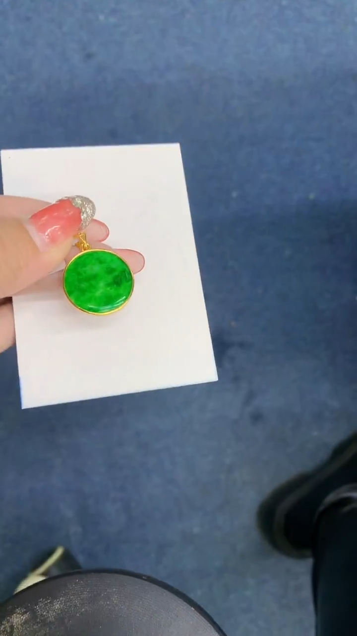 颈饰未镶嵌翡翠1