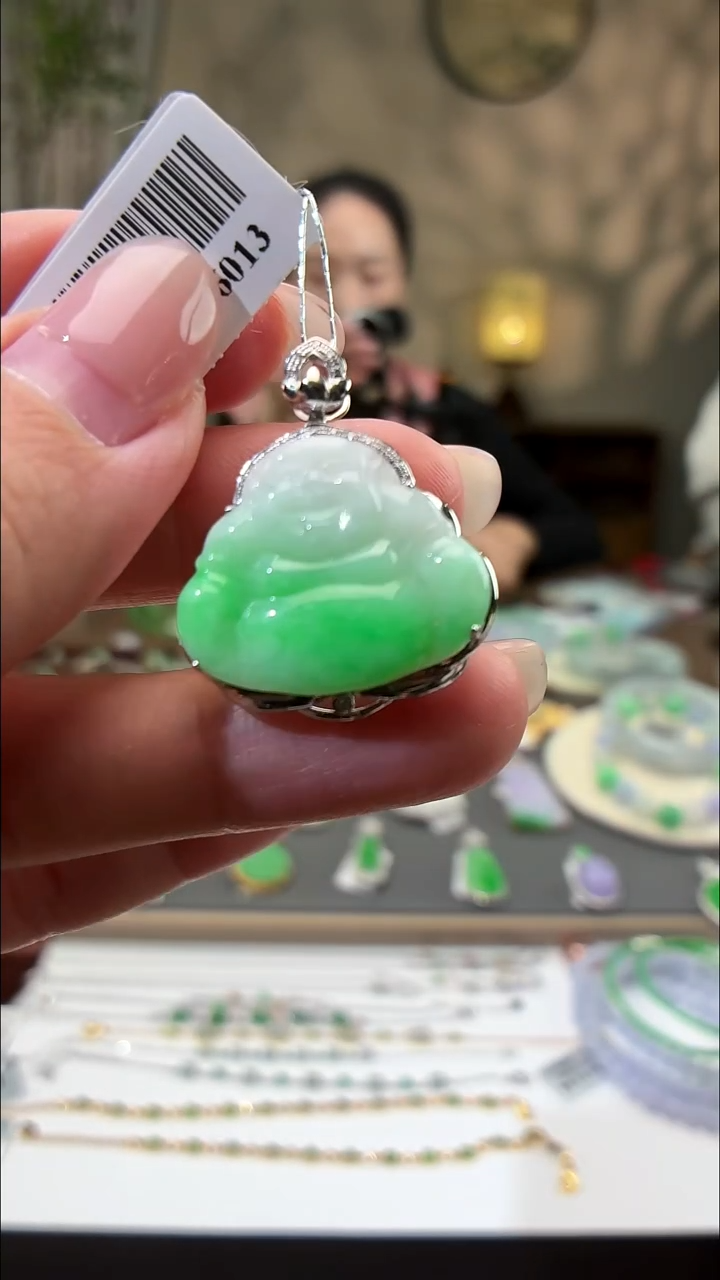 吊坠(不含链)18K金镶嵌翡翠佛公