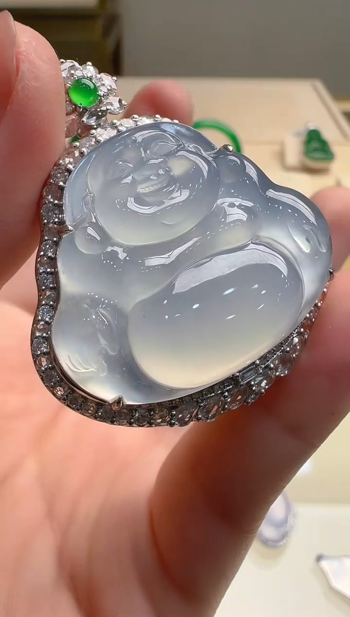 【闪购商品】翡翠吊坠(不含链)18K金镶嵌多样性发货拍一发一