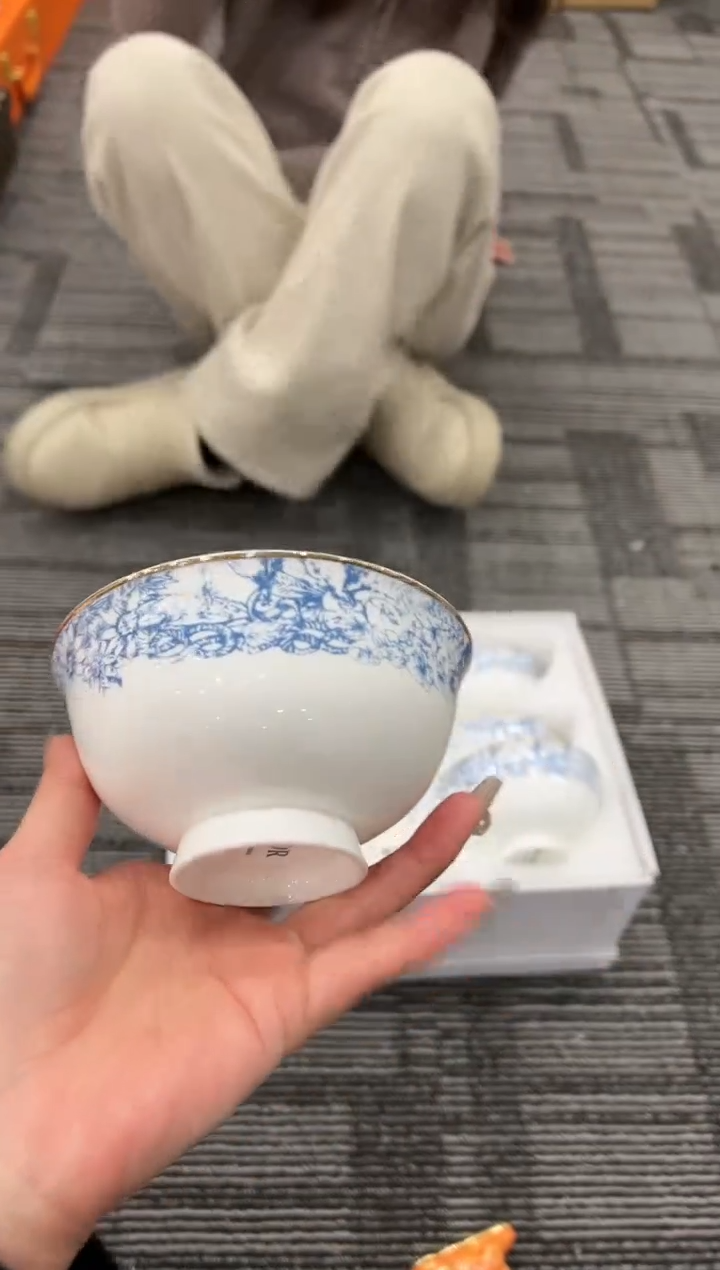 【闪购商品】杯H226--------------
