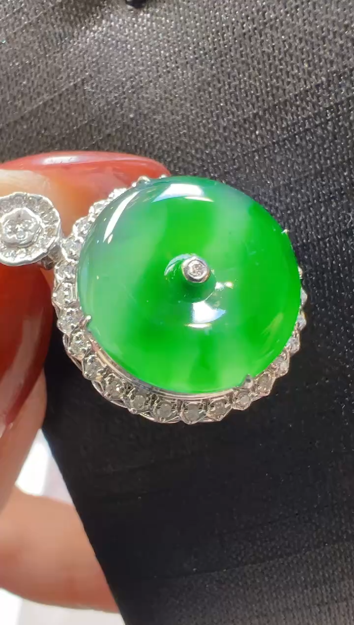 【闪购商品】翡翠吊坠(不含链)18K金镶嵌多样性团购发一件