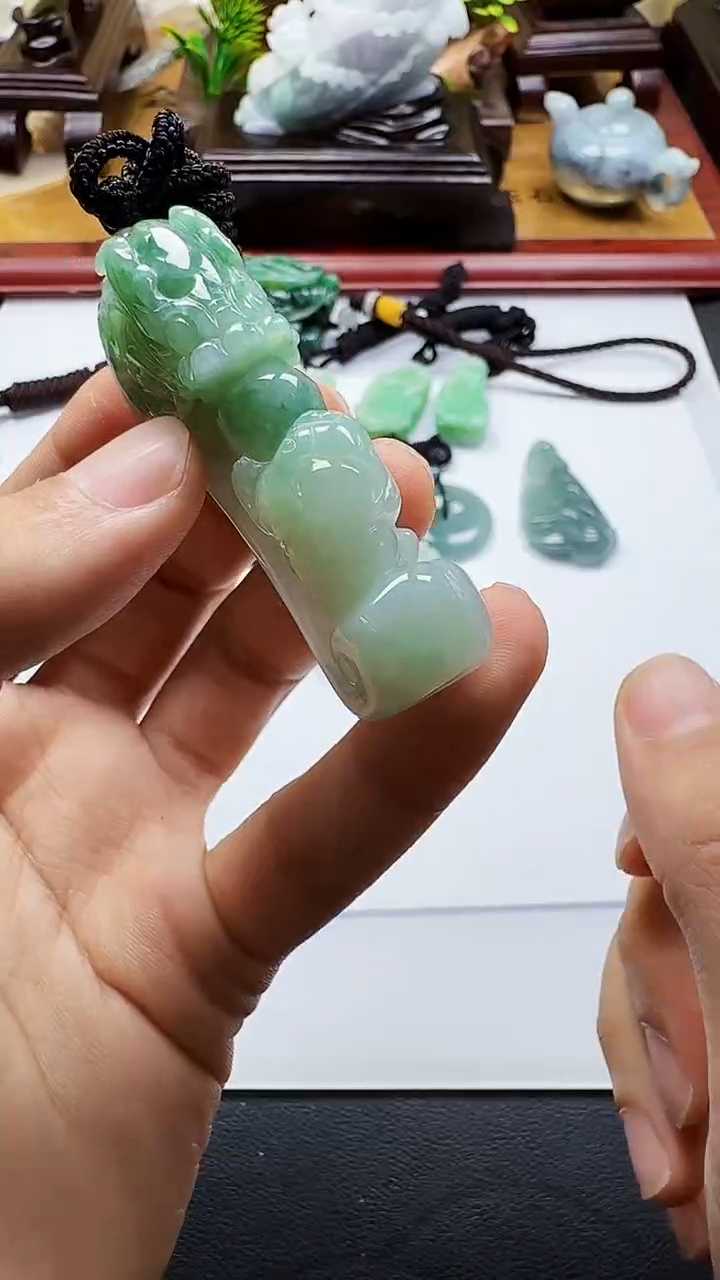 吊坠(不含链)未镶嵌翡翠11