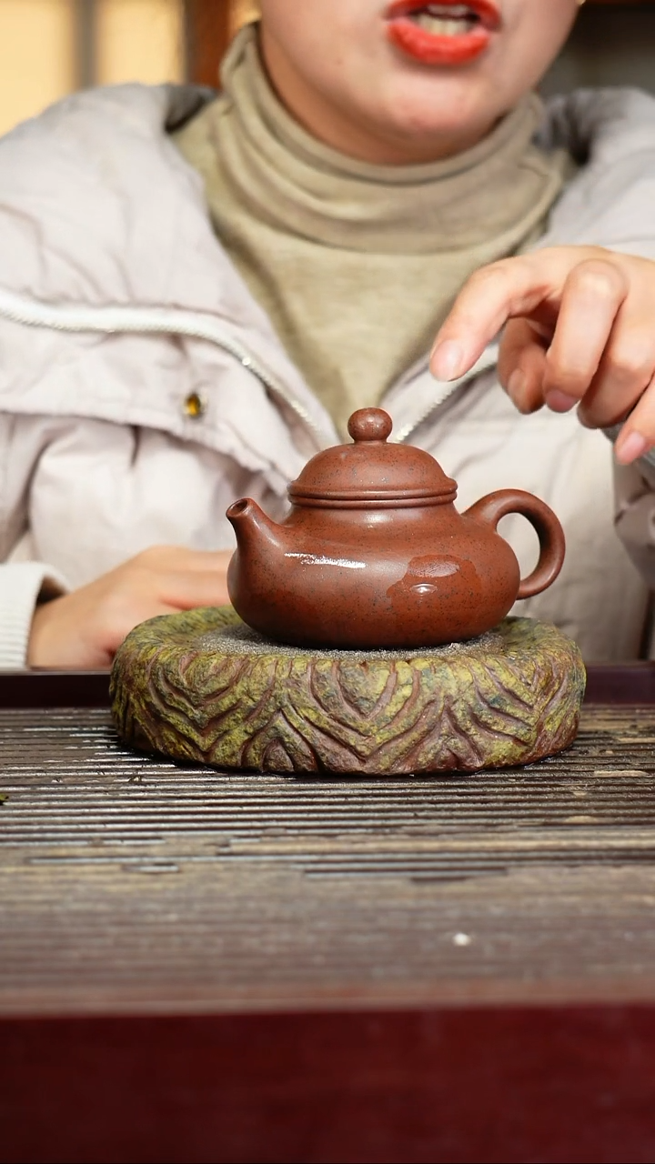 宜兴原矿紫砂壶茶壶宜兴原矿紫砂壶茶壶150C