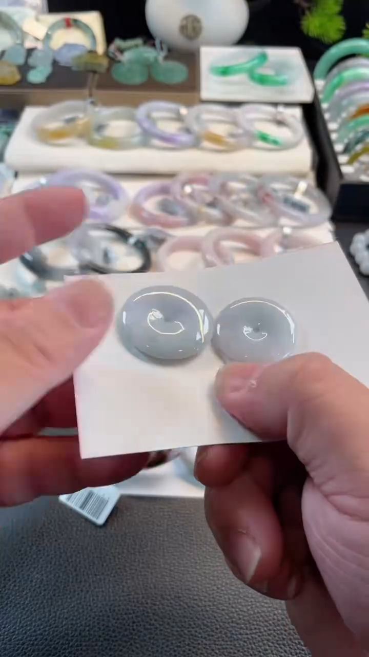 未镶嵌手镯翡翠45 有纹裂