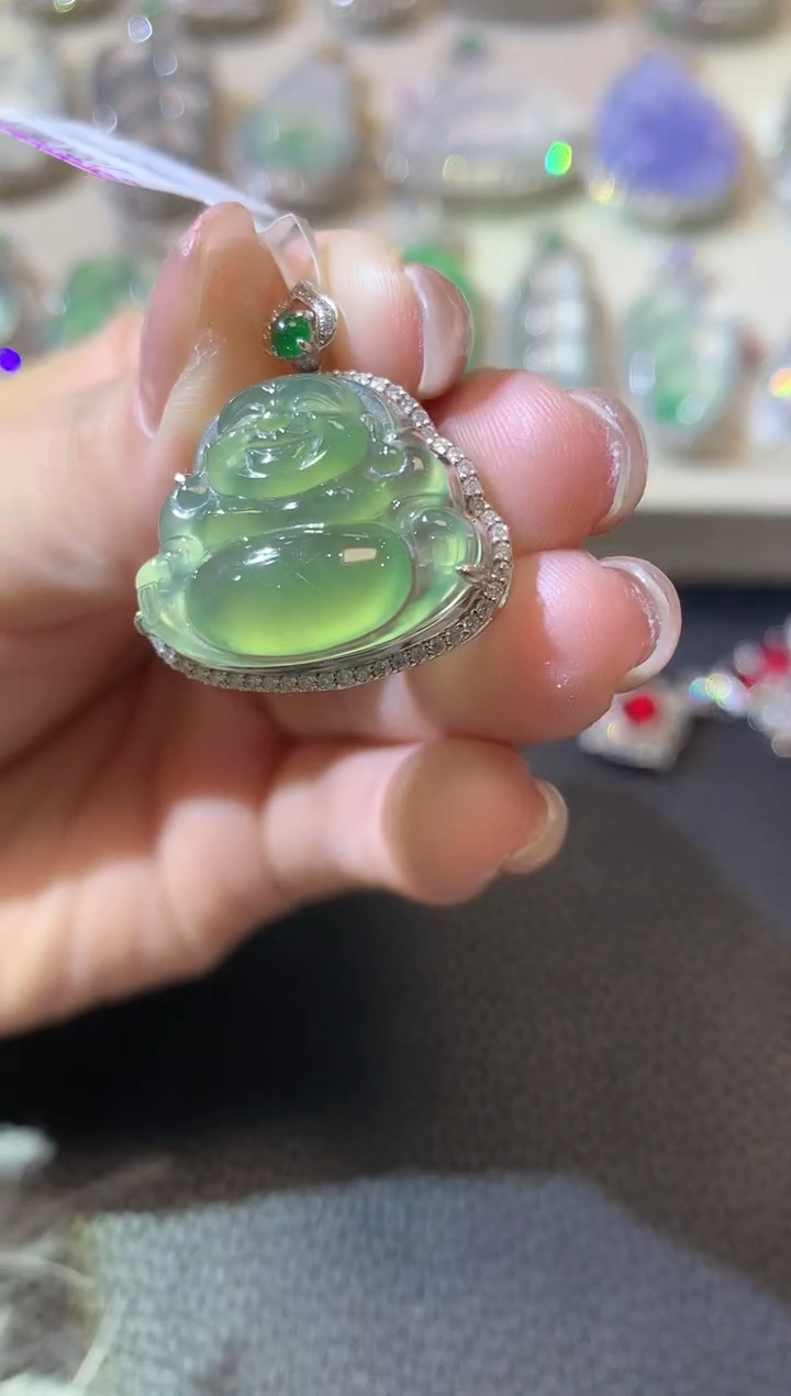 【闪购商品】翡翠吊坠(不含链)18K金镶嵌C3