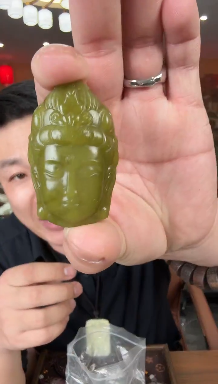 未镶嵌蛇纹石玉吊坠(不含链)天然美玉岫玉 观音佛头