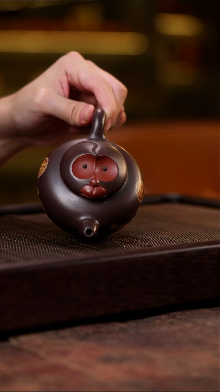 生肖猴 汉棠紫泥嵌泥