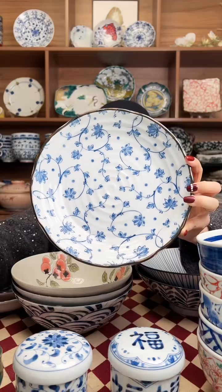 【闪购商品】瓷片有古窑蔓唐草22cm深盘   