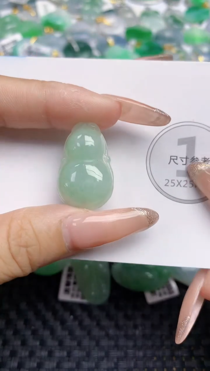 颈饰未镶嵌翡翠天然缅甸A货翡翠百元以上9元证书费自理