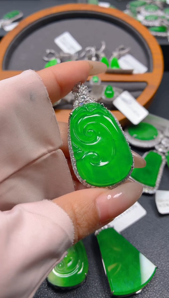 吊坠(不含链)银S925镶嵌翡翠1