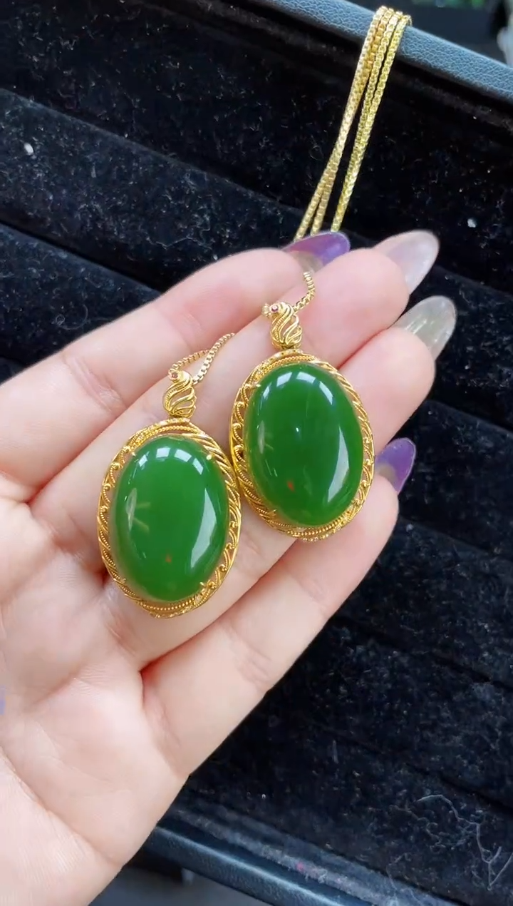 【闪购商品】和田玉吊坠18K金镶嵌 26MM 多样性发一