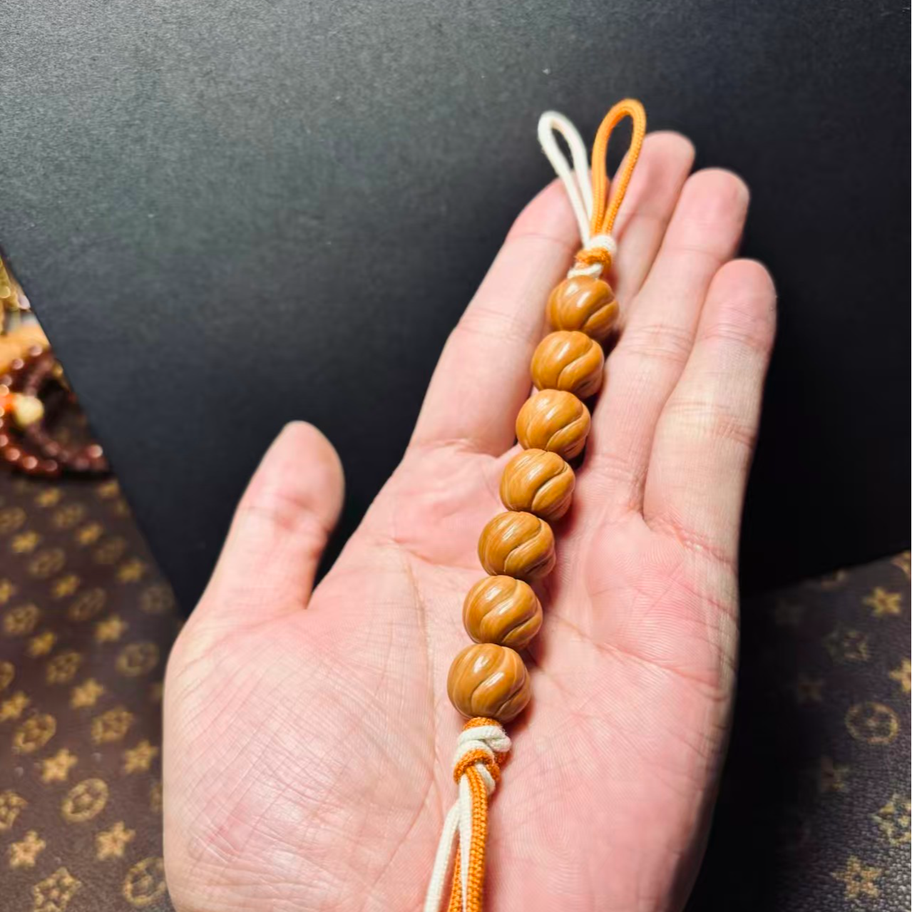 圣诞专属巴啦啦魔法棒卷卷酥猴头手把件