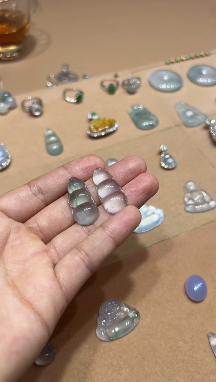 【闪购商品】定制翡翠未镶嵌豆子