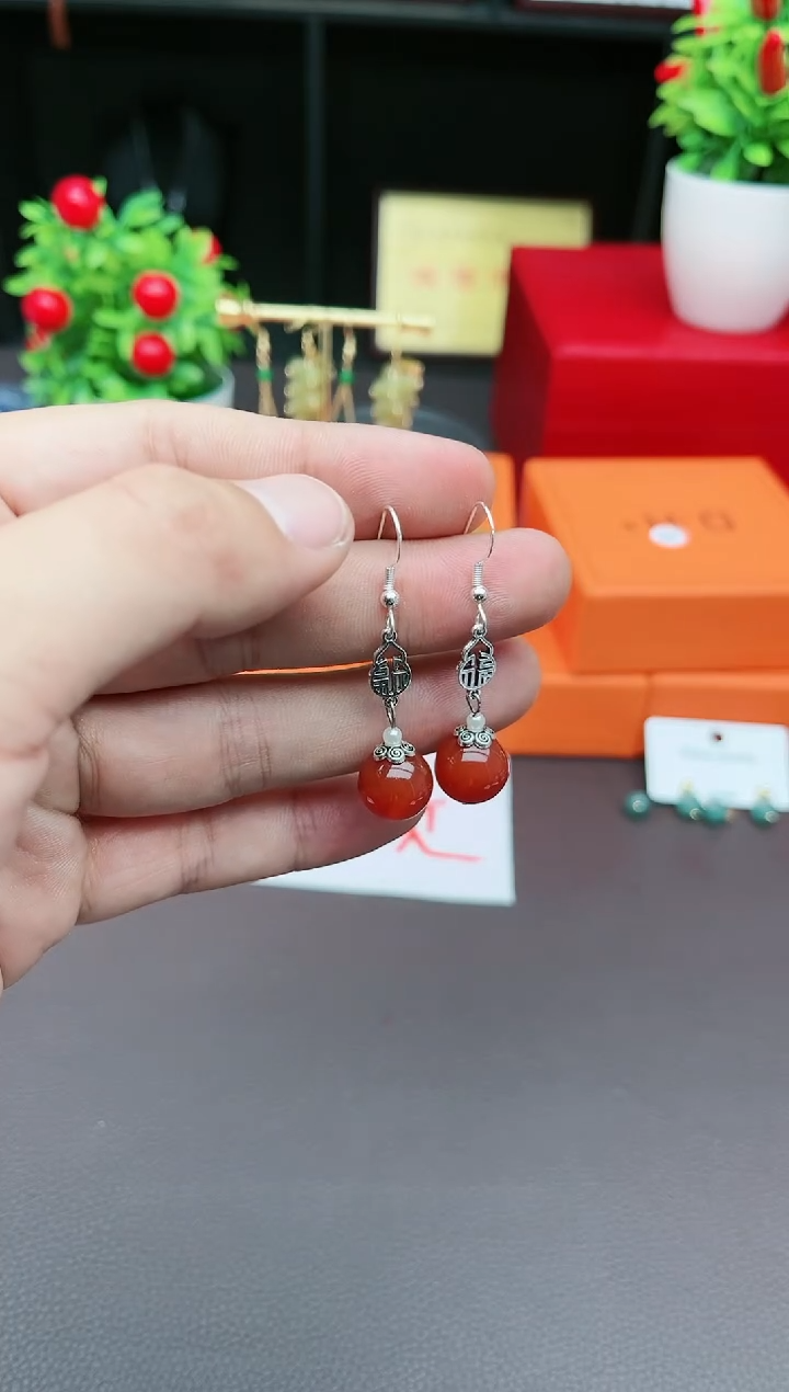 【闪购商品】南红玛瑙耳饰银S925镶嵌230000