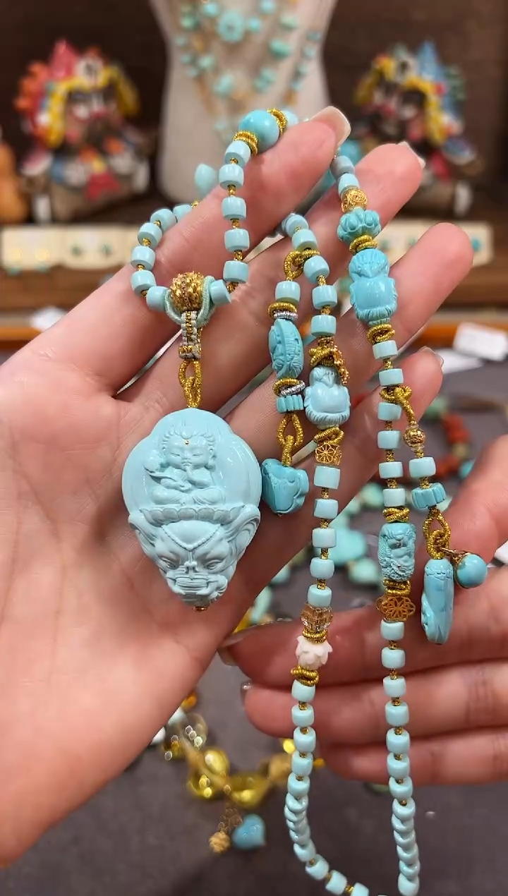 18K金镶嵌绿松石颈饰绿松石项链