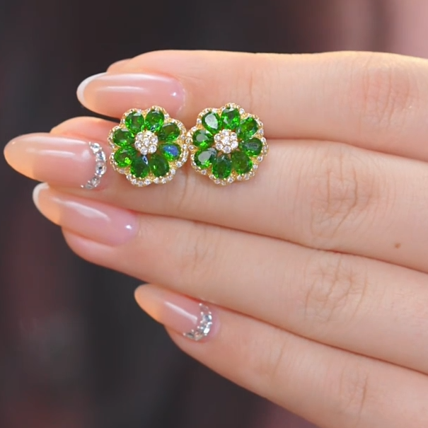 【歪歪】*透辉石耳饰*S925银镶嵌N5249