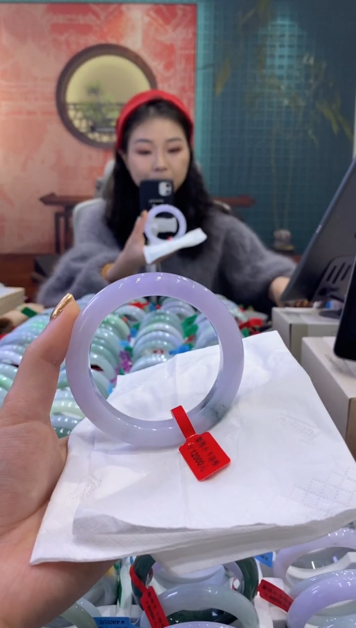 【闪购商品】翡翠手镯未镶嵌多人17746