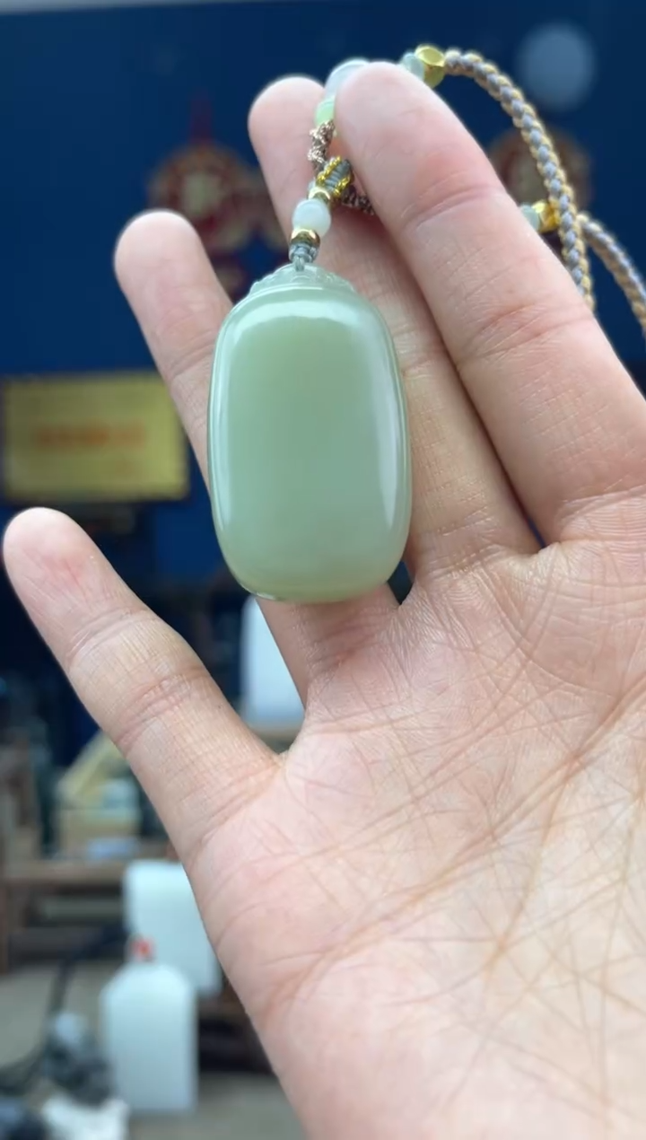 【闪购商品】和田玉颈饰未镶嵌1
