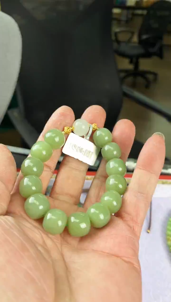 未镶嵌手串和田玉（75