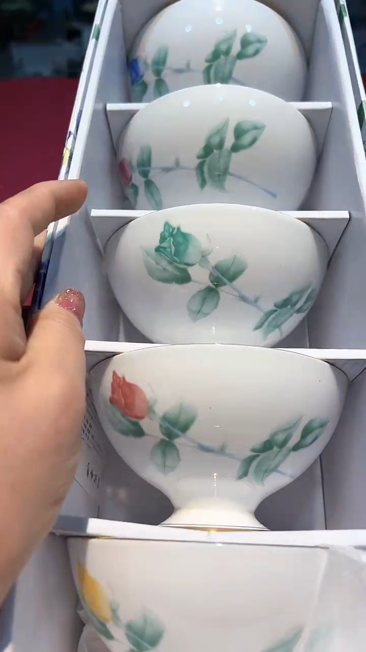 【闪购商品】瓷片锅碗瓢盆一件不剩