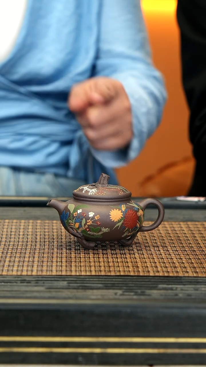 【闪购商品】紫砂茶壶XS119三足繁花 甲子泥